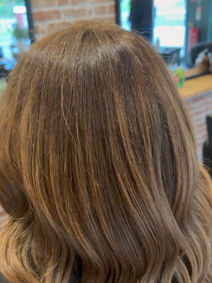 hairbyhollyx_ 게시물 이미지: Dimensional bronde 🤎

#hair #bronde #wellauki...