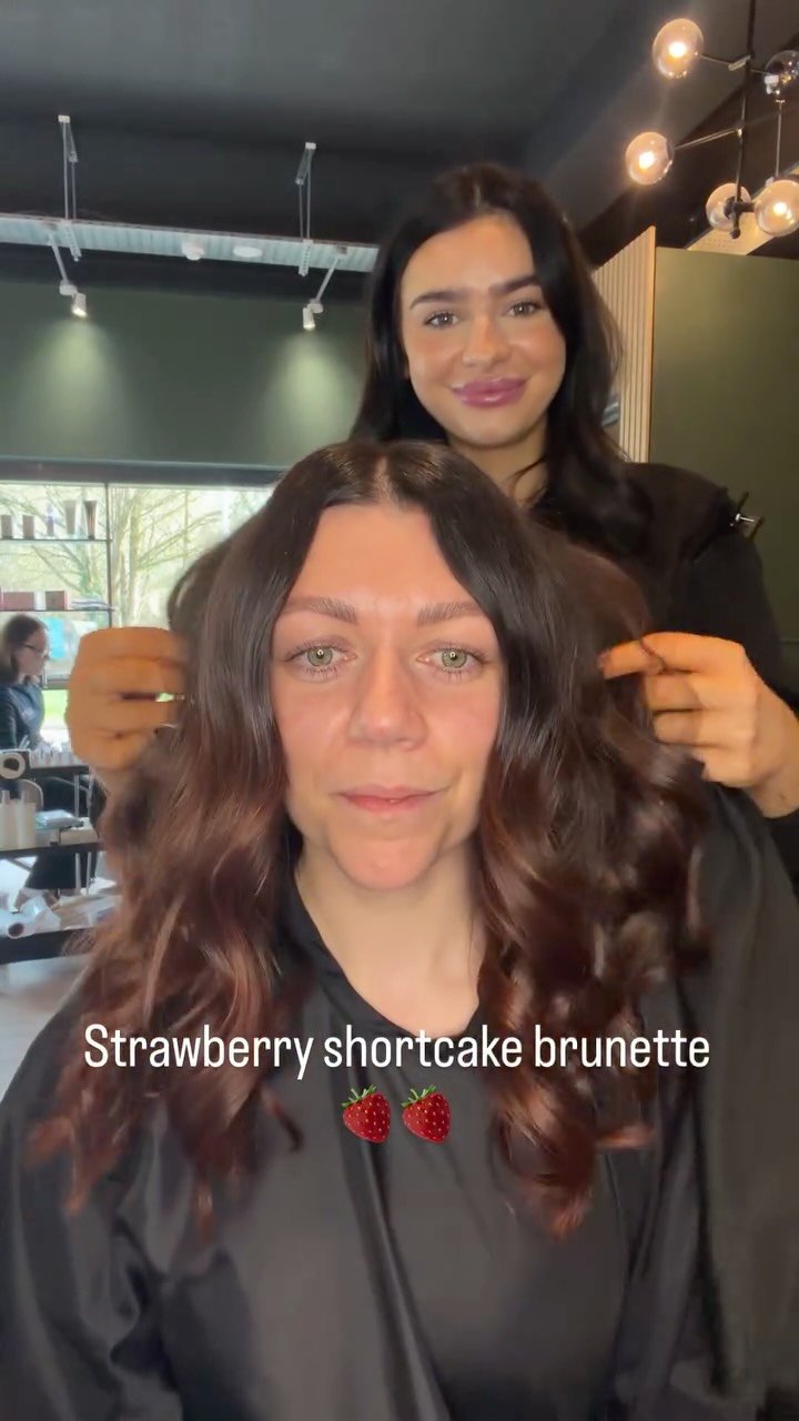 hairbyhollyx_ 게시물 이미지: Get ready for the hottest colour trend of the...