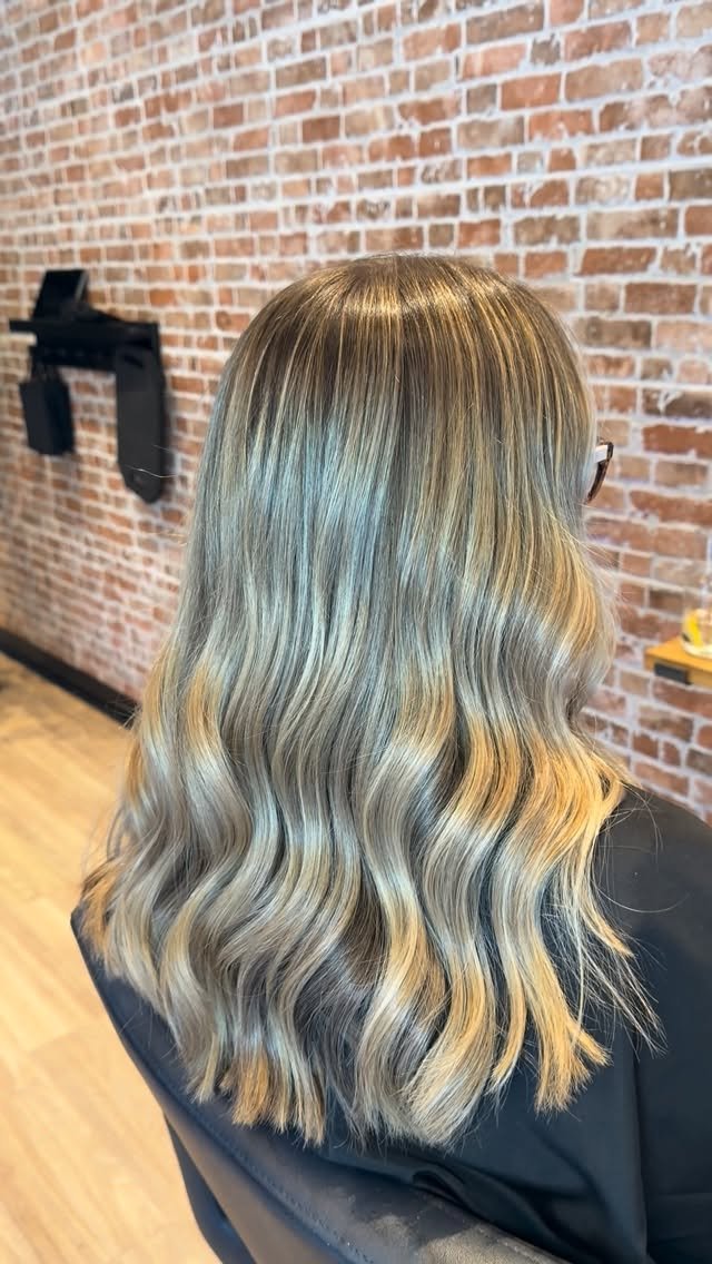 hairbyhollyx_ 게시물 이미지: When your mane is the accessory 🎀 #reyou...