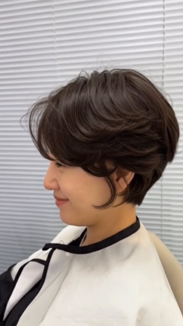 hairbyzion_zion 게시물 이미지: 강의하시는  고객님 ✨
일할 때 흘러내리지 않기를 바라셨던 고객님께
숏컷이지만...