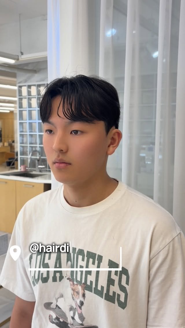 hairdia_suwon 게시물 이미지: 부드러운 이미지의 완성, 시스루애즈펌 ✨

답답한 풀뱅이 지겨울 때, 한 끗 차이로...