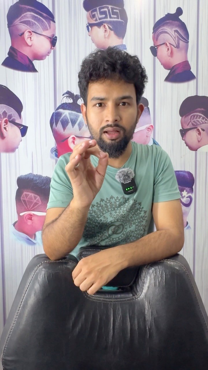 hairstylergulbahar 게시물 이미지: खानदानी नाई 💪🏻
.
Follow:- @hairstylergulbahar...