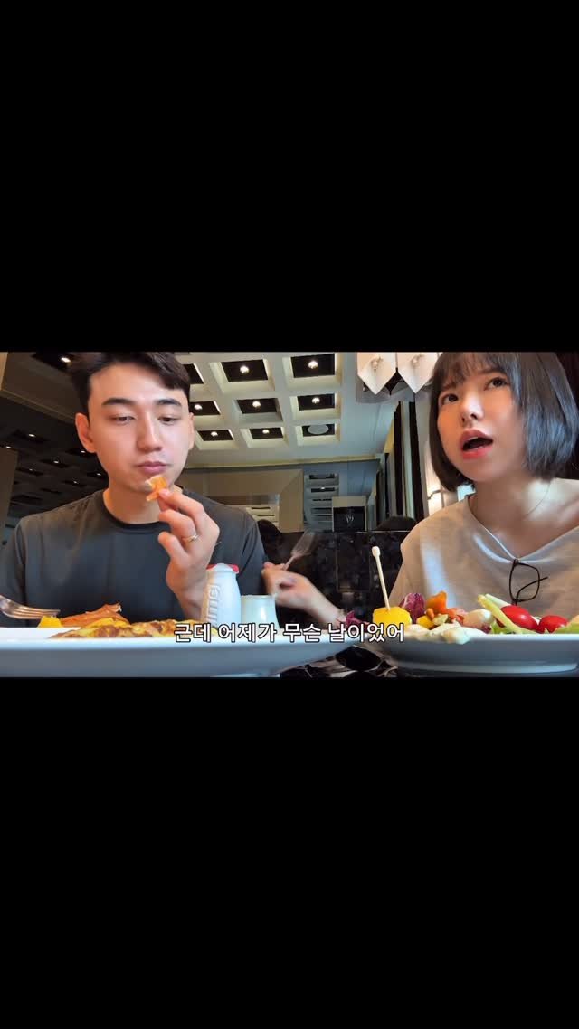 hajunmom_daily 게시물 이미지: 황 자기야, 로밍 안 해서 릴스 못 보겠지만
인터넷 되면 꼭 봐~ 우리… 어제...
