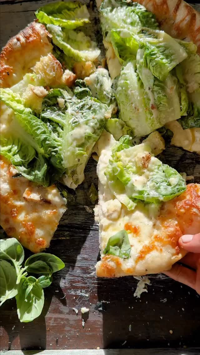 halfbakedharvest 게시물 이미지: Chicken Caesar Salad Pizza - the ultimate...