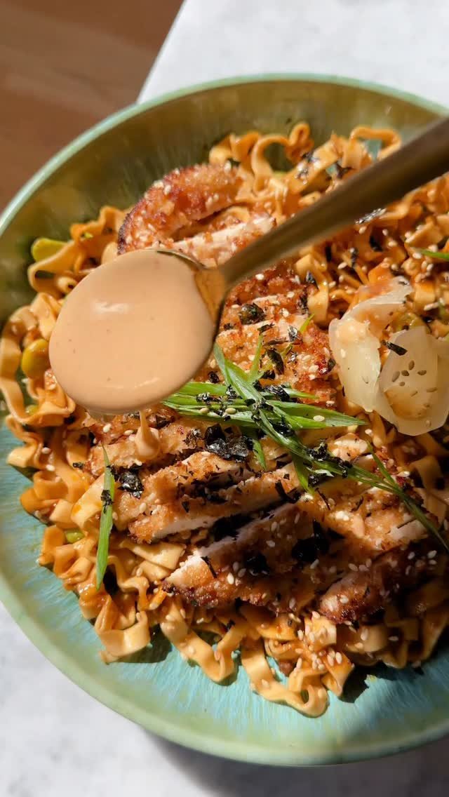 halfbakedharvest 게시물 이미지: Crispy Chicken Katsu Noodle Bowls. My family...