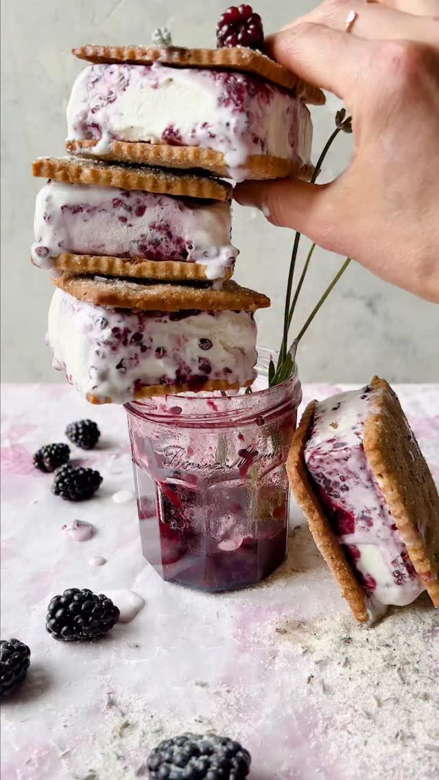 halfbakedharvest 게시물 이미지: Blackberry Lavender Ice Cream Sandwiches. It’s...