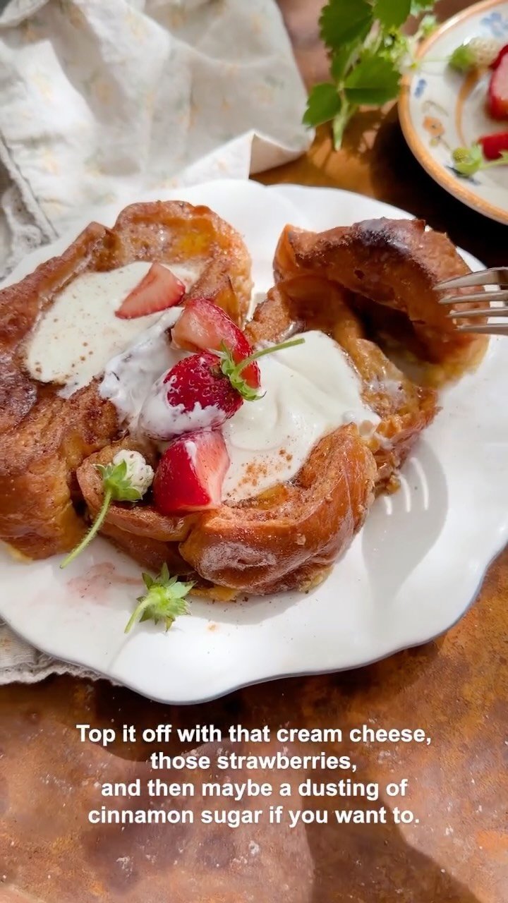 halfbakedharvest 게시물 이미지: Baked Condensed Milk Cinnamon French Toast....