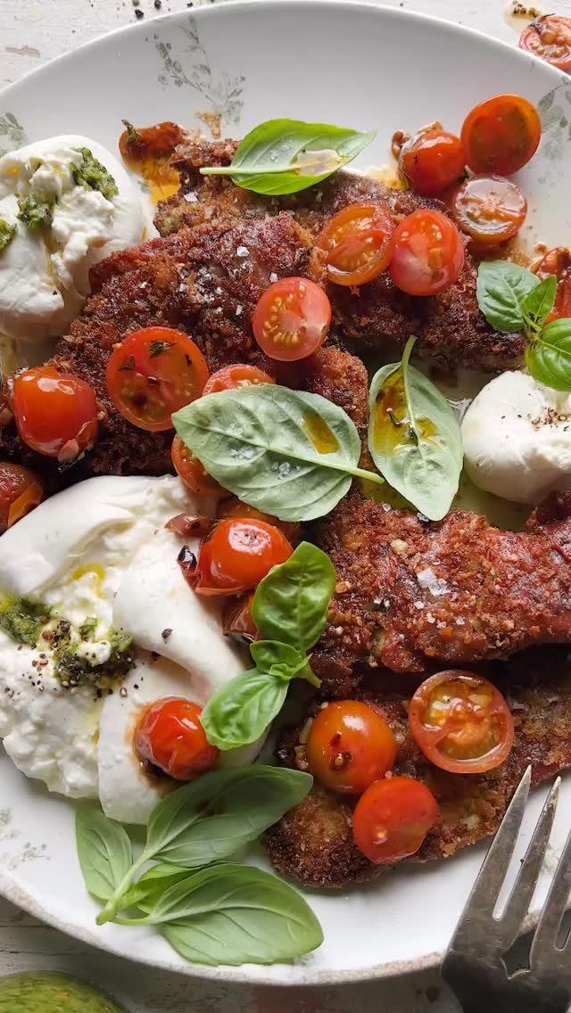 halfbakedharvest 게시물 이미지: Pesto Chicken Saltimbocca with Burst Tomatoes...