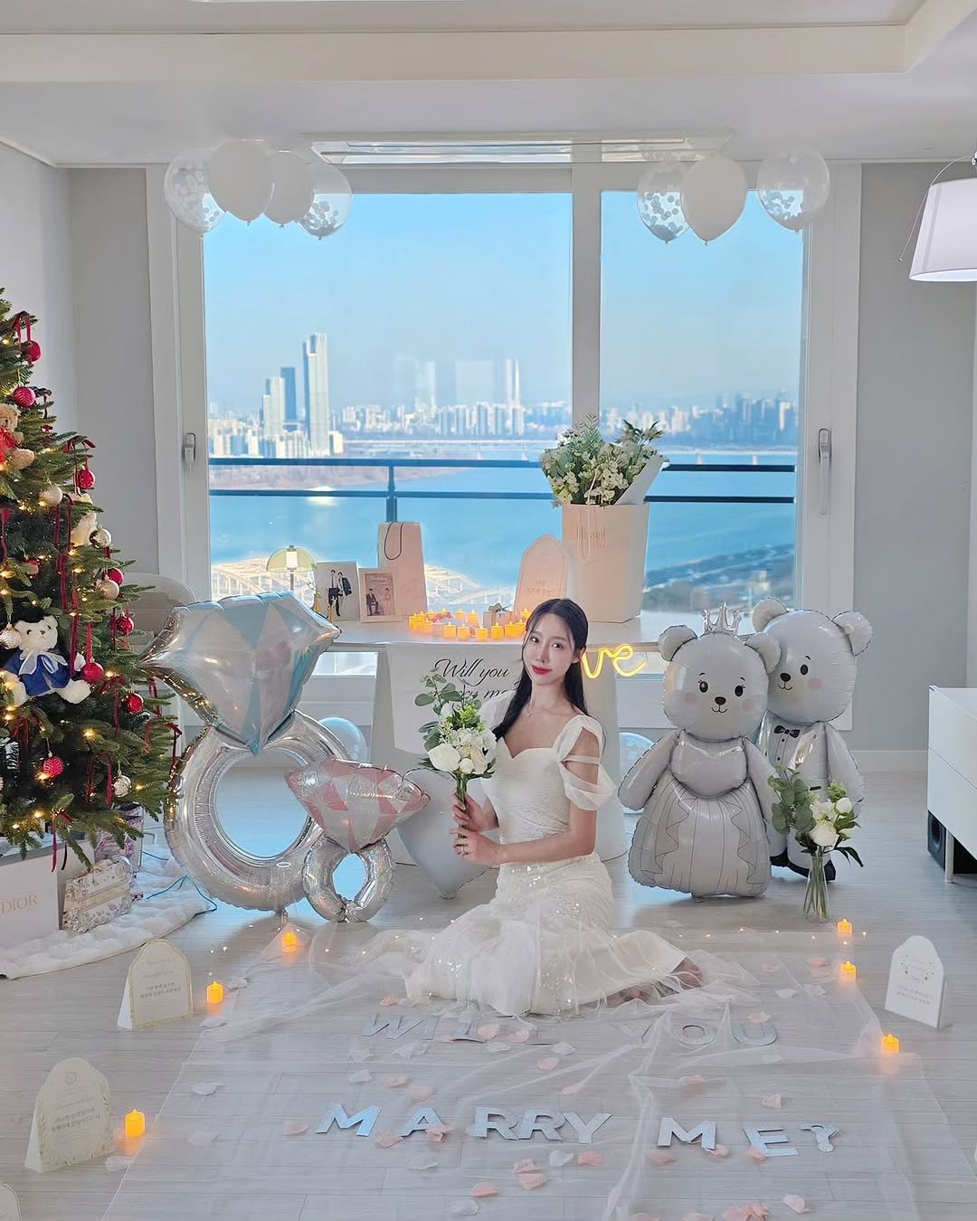 hamnihouse 게시물 이미지: 깜짝 프로포즈 받은 날 행복한 기록💍❤️
촬영 마치고 집에 들어 왔는데 펼쳐진...