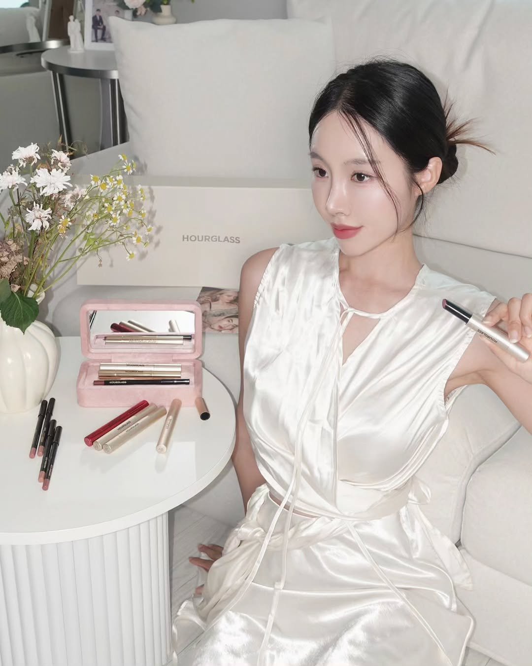 hamnihouse 게시물 이미지: #광고
워글래스의 새로운 매트, NEW 팬텀 블러 밤 ✨
입술에 닿는 순간...