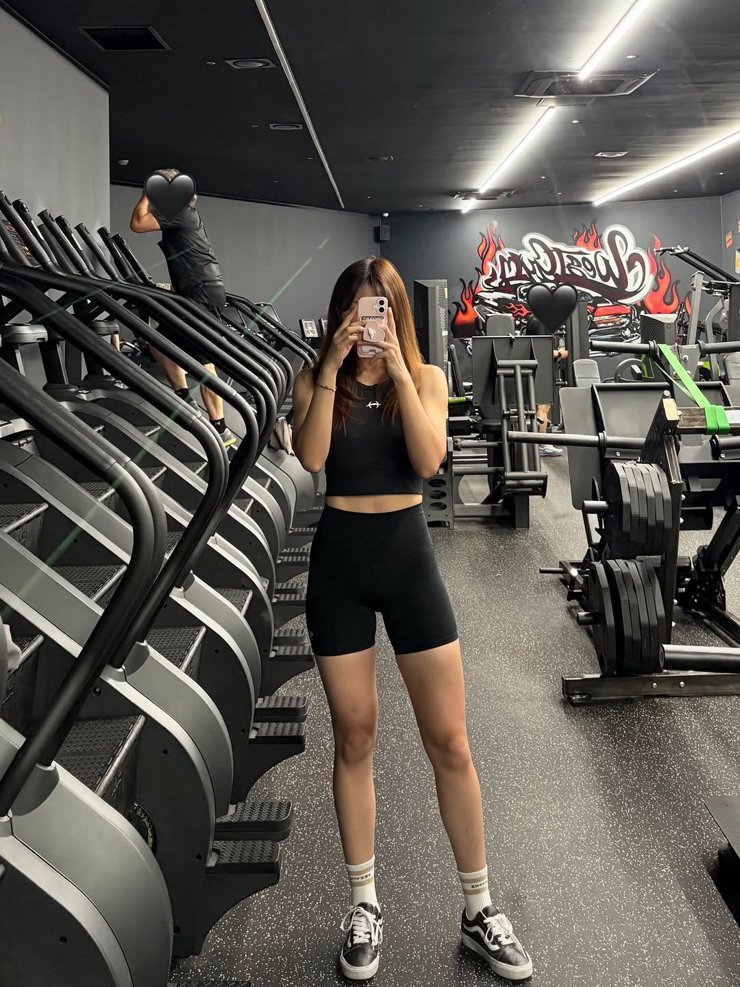 hamtori.workout 게시물 이미지: 이번 주 오운완 모음❣️
숏츠 입으면 더 날씬해 보이는 것 같은 기분😂
옹동이는...
