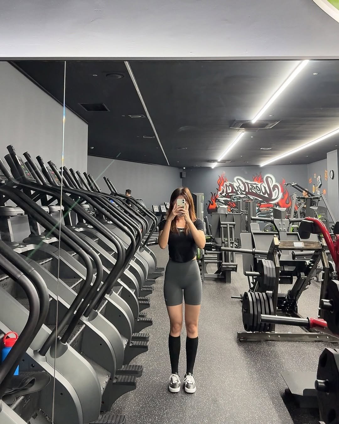 hamtori.workout 게시물 이미지: 하체❤️‍🔥

지난주에 선생님이랑 했던 루틴대로
오늘은 혼자...