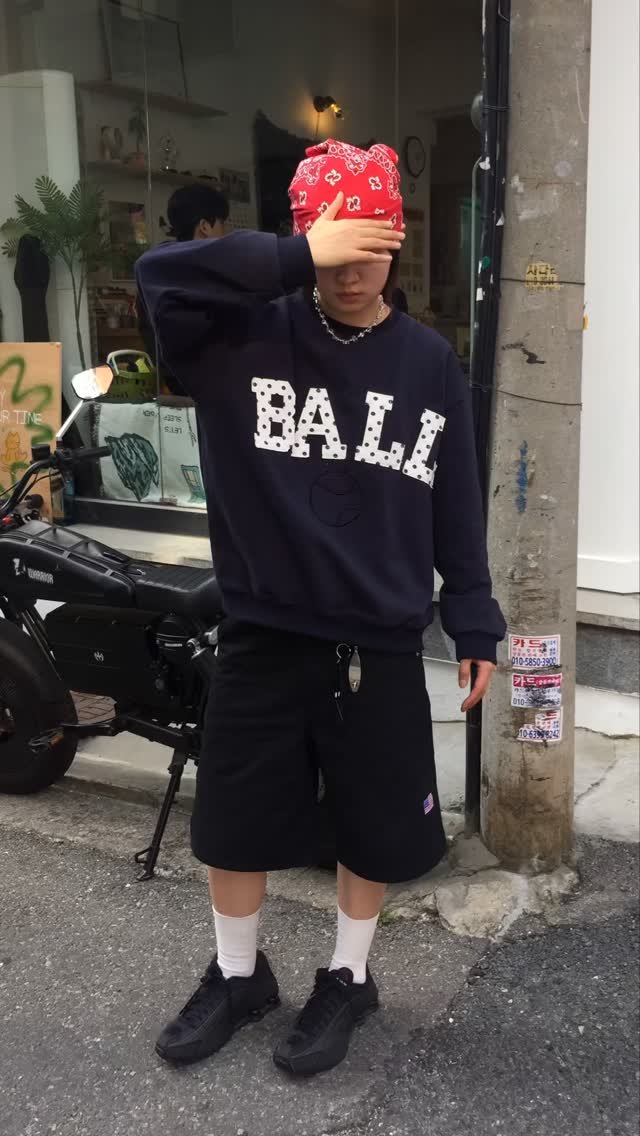 han__wul 게시물 이미지: 시원해질 날씨에 입기 좋은 코디 모음 !

#가을코디 #코디추천 #코디모음 #개강코디 #대학생코디