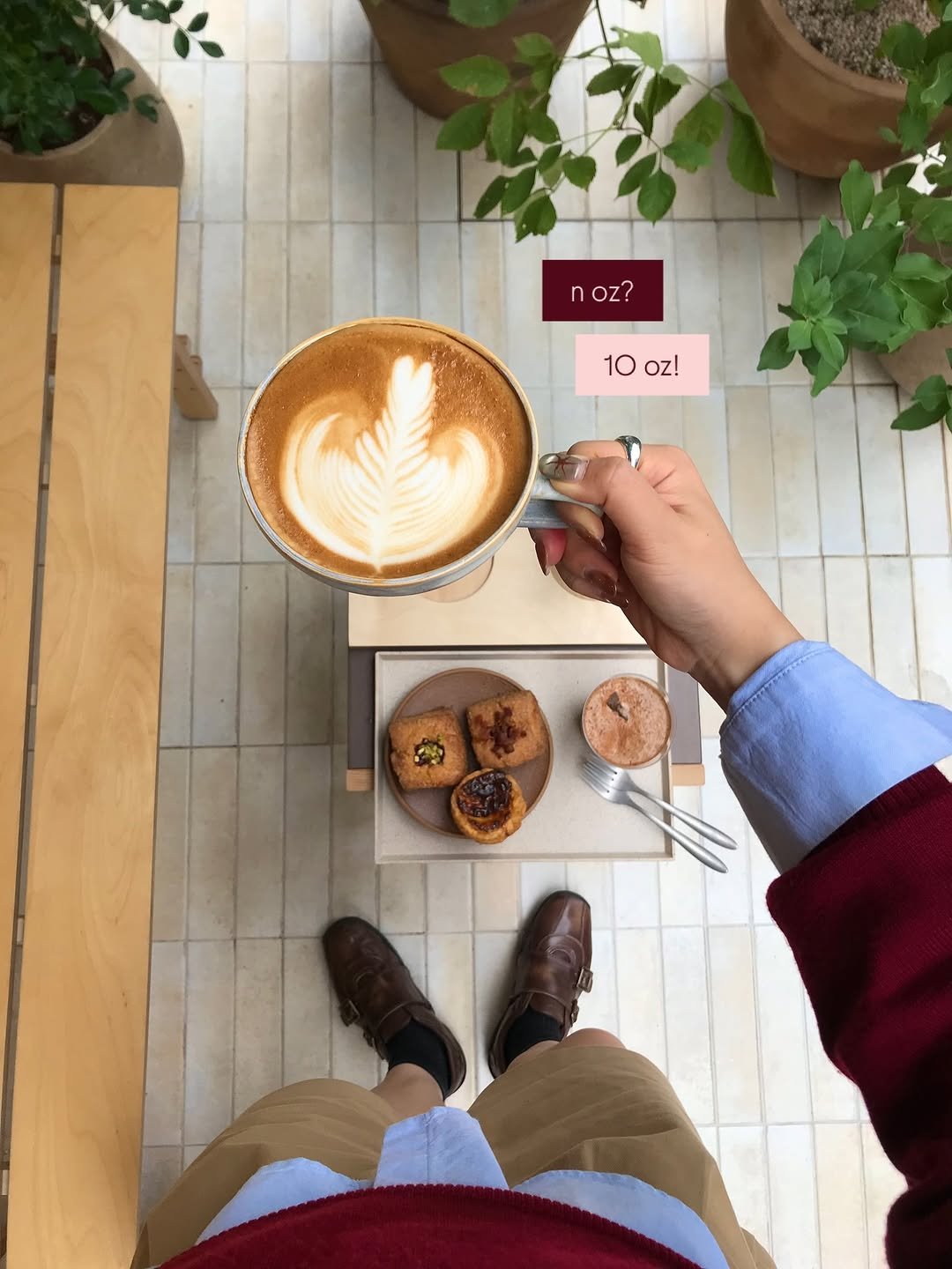 Photo shared by 한 컾 | 카페 • Cafe on September 24, 2025 tagging @di_oniz, @noz.coffee, and @_ha.zi. May be an image of 1 person, coffee, coffee cup, cappuccino, scone, cornflower and text.