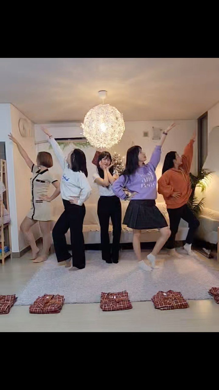 hana_jjjang 게시물 이미지: 2023.11.17 미리메리크리스마스🎄
#파이브삭스#송년회