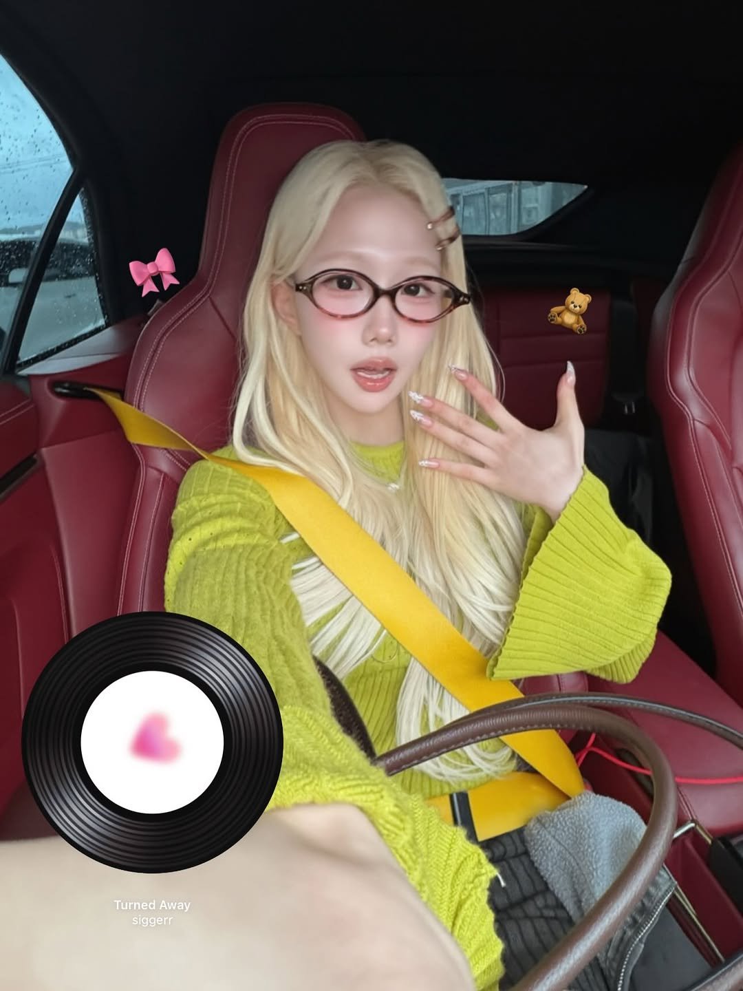 hanchaeng 게시물 이미지: 나 오늘 핀터 느낌 낭낭쓰 ~.~ ♥︎
•
내일 히어로 쿠션 첫...