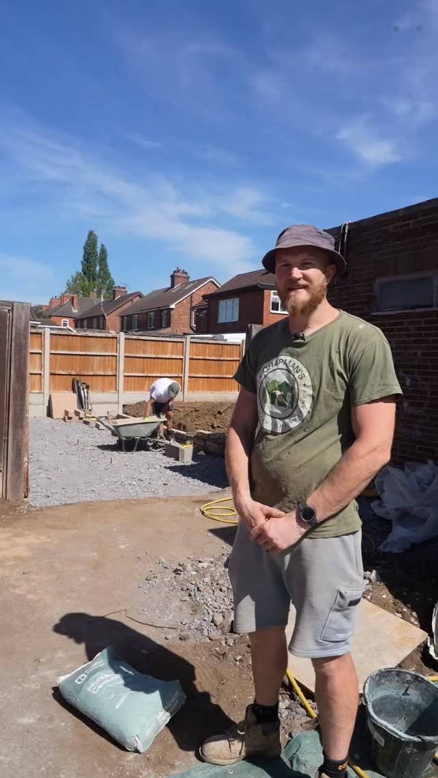 hancocksstore 게시물 이미지: Rain or shine, the job doesn’t stop and...