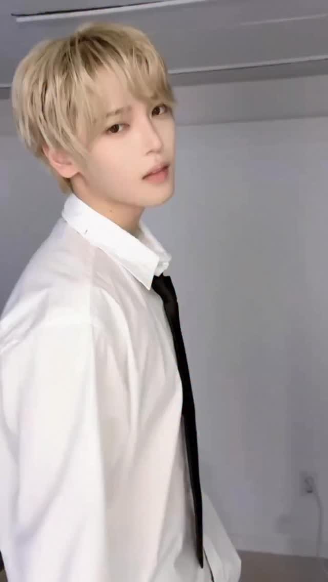 haneum_official_kor 게시물 이미지: 뭐라 해도 나에겐 삶의 everything..🫧🩵

#장한음 #한음...