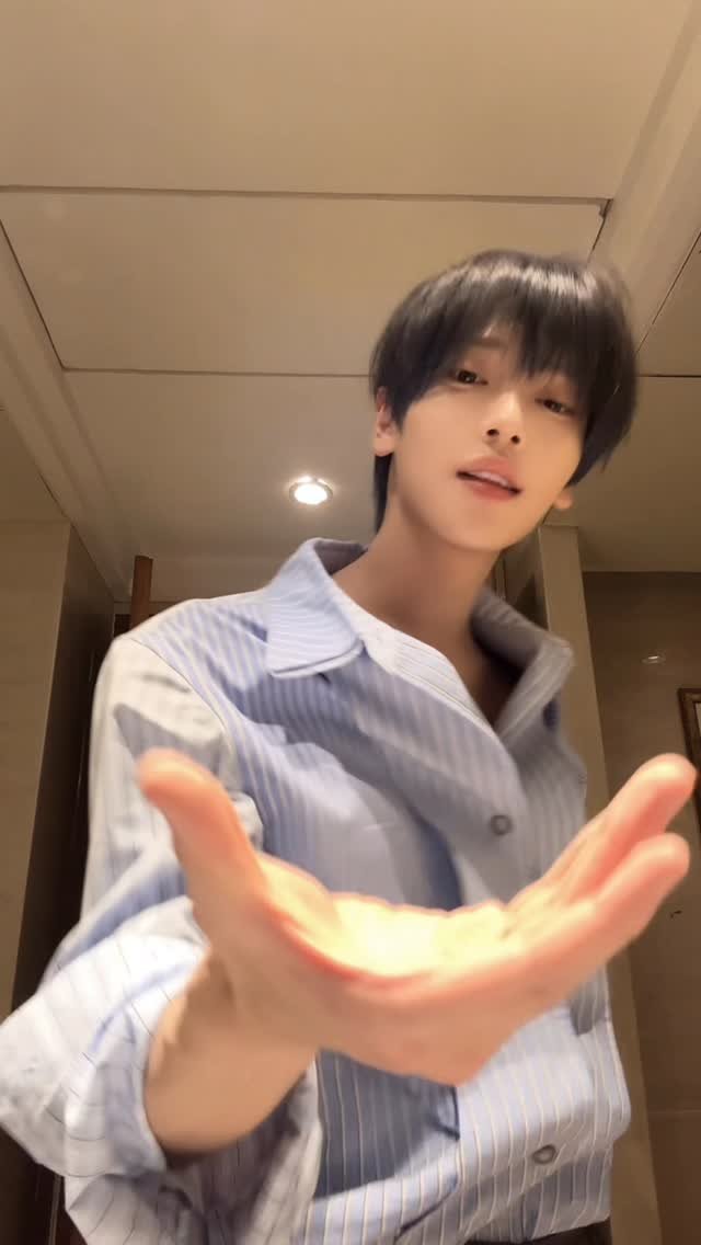haneum_official_kor 게시물 이미지: 내일에서 밤비즈 기다릴게✨

#장한음 #JANGHANEUM #한음 #HANEUM