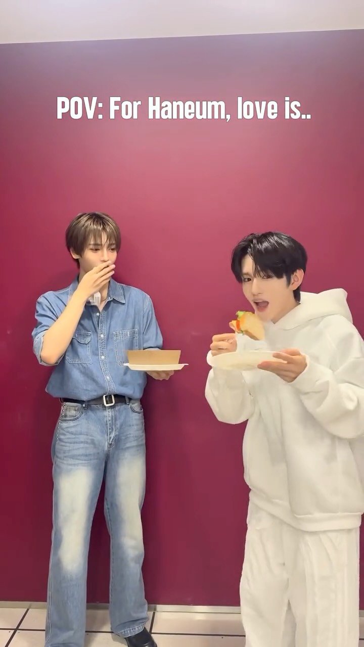 haneum_official_kor 게시물 이미지: POV: For Haneum, love is..
2. 샌드위치 햄...