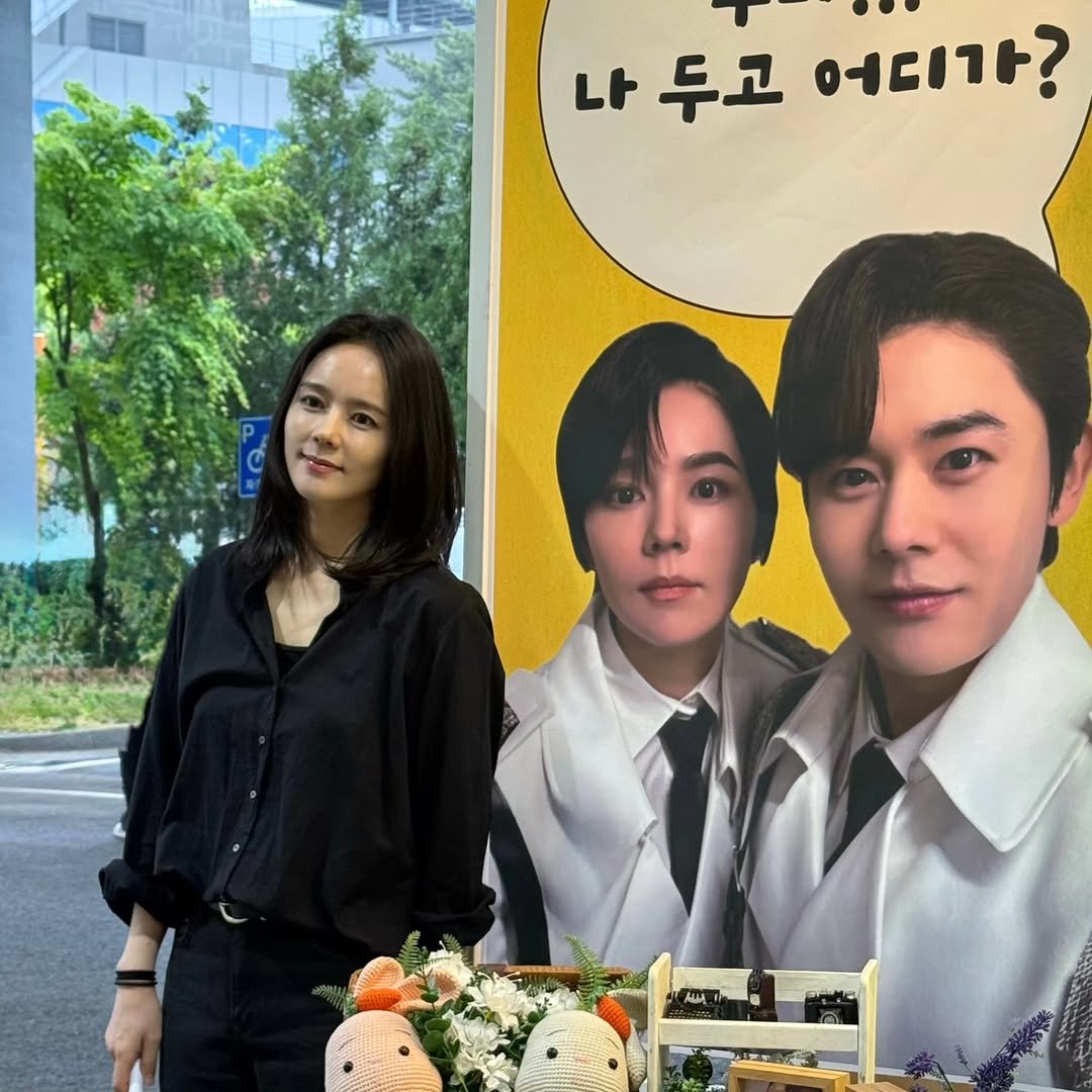 hangaingagari 게시물 이미지: Snl 촬영 응원해주신 신병4 감독님 ,  의형제 창용이  감사합니다 덕분에 즐겁게 촬영 마쳤어요