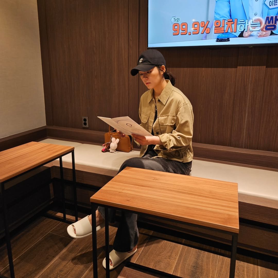 Photo by 한가인 on June 04, 2025.