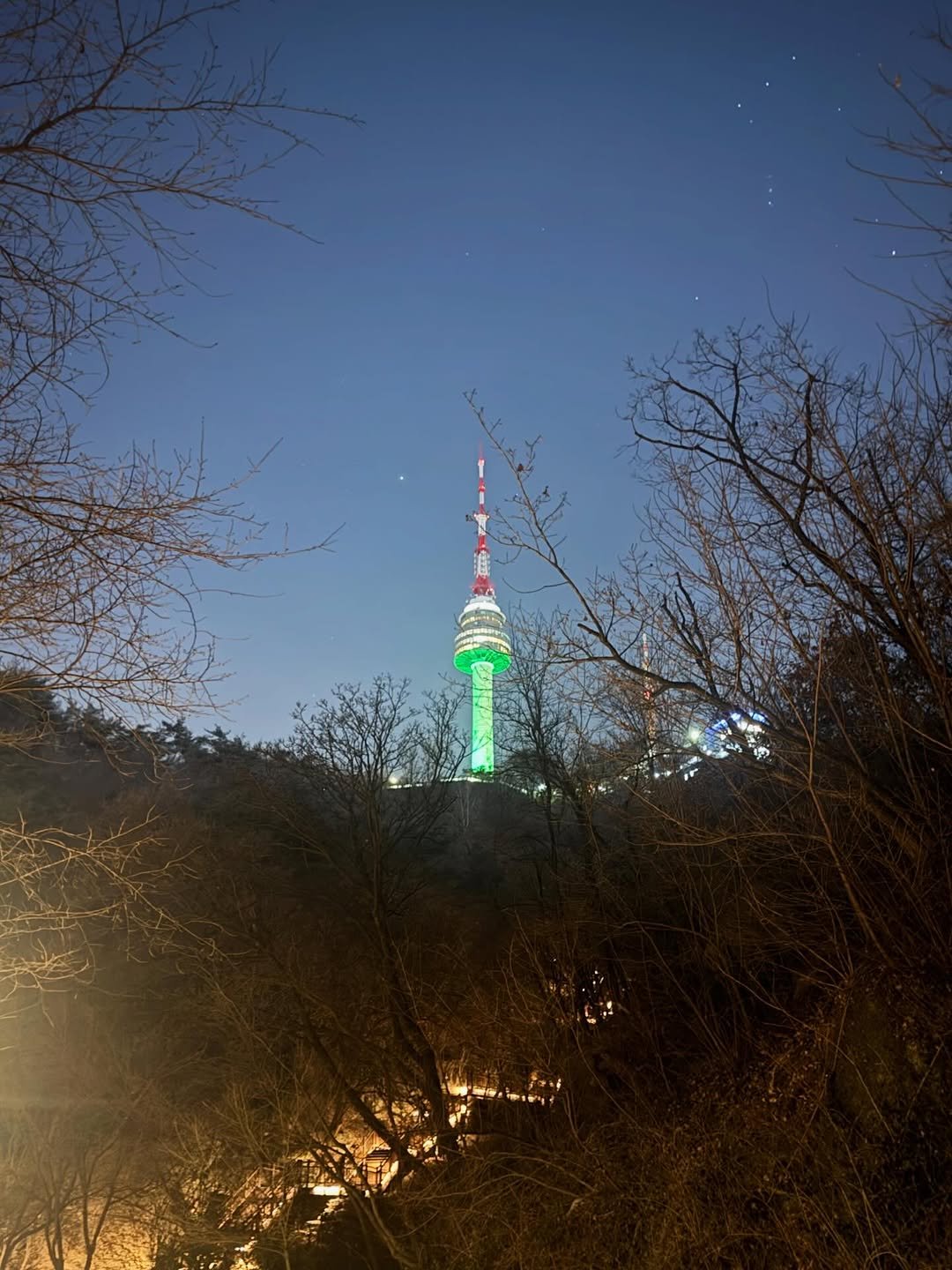 Photo by Hanhyojoo on February 18, 2026. May be an image of fire tower, Tokyo Tower, the CN Tower, bell tower, water tower and text.