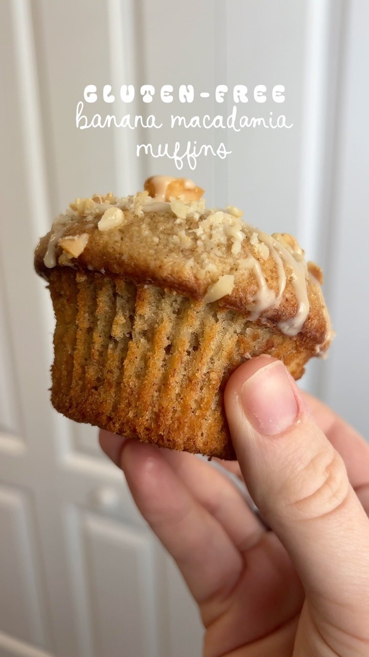 hannahharvestinghealth 게시물 이미지: Banana Macadamia Nut Muffins!
 
i n g r e d i...