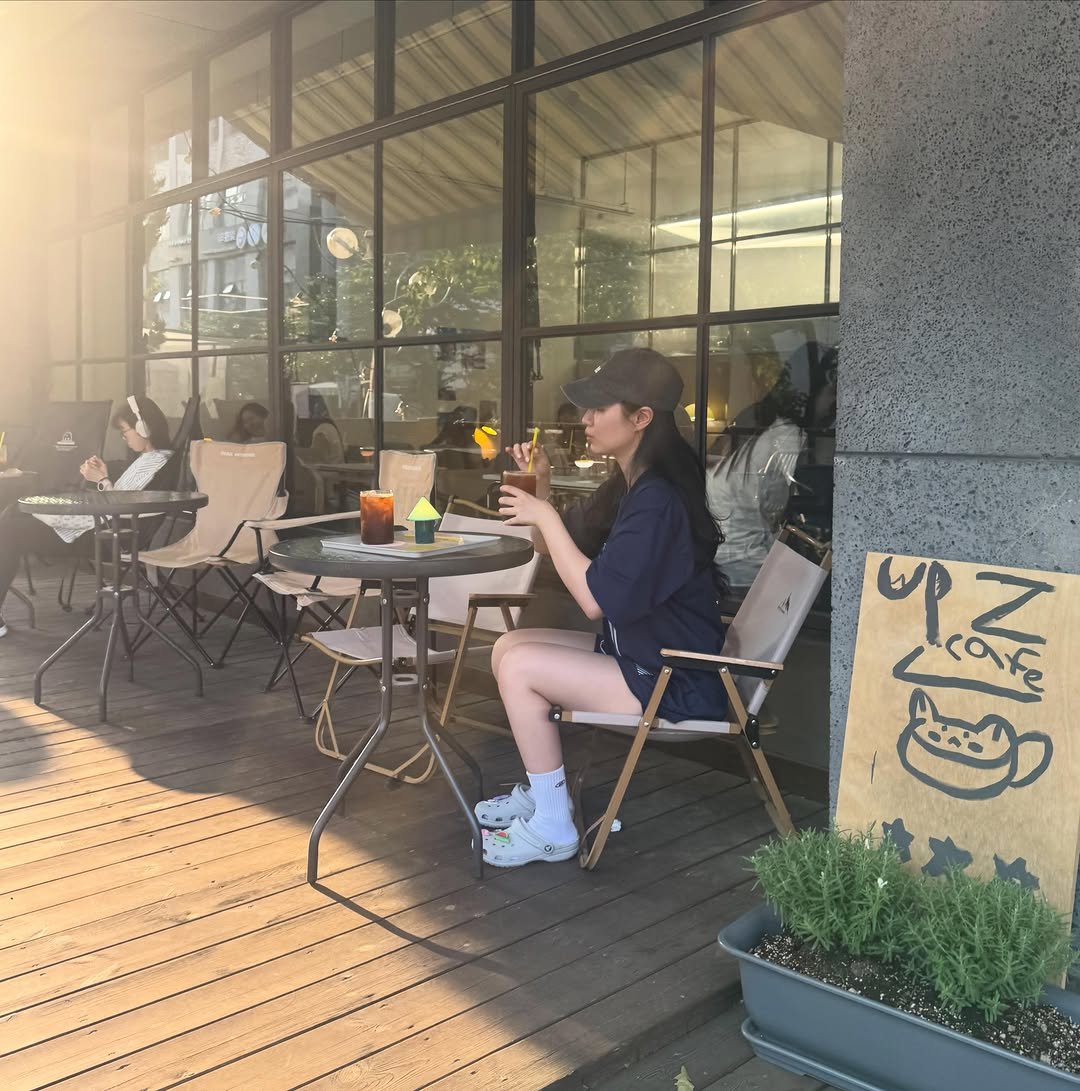 hanu.2aa 게시물 이미지: .
일상행복✨
주망고와 함께