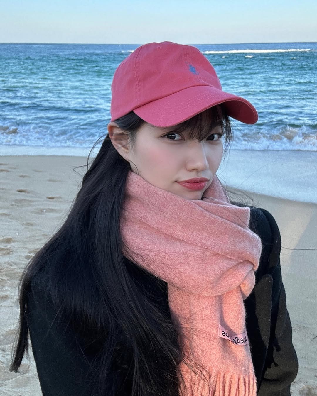 hanu.2aa 게시물 이미지: .
.
겨울 바다 좋아🌊