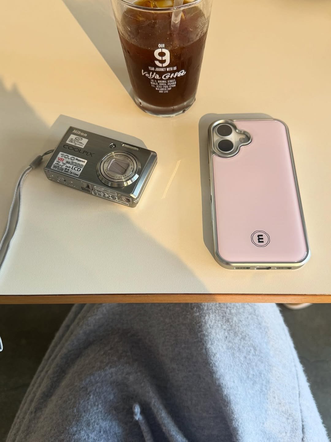 Photo shared by 수빈 on February 25, 2026 tagging @minitmute. May be an image of phone, digital audio player, cornflower and text.