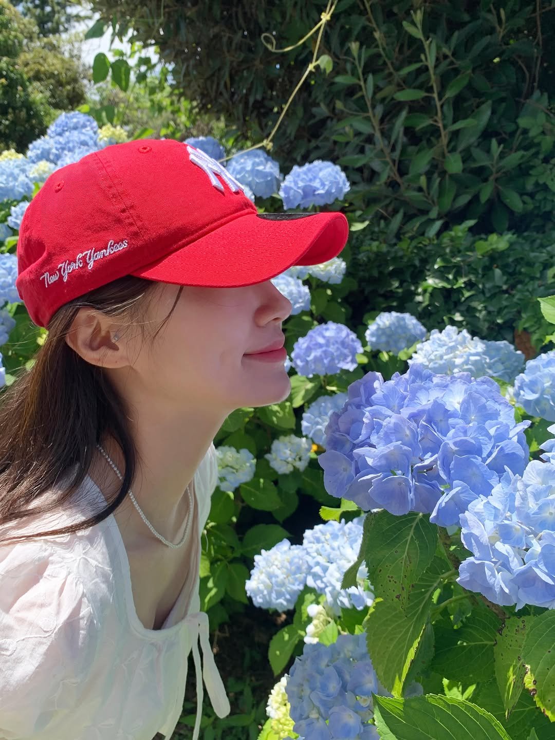 happy_soob 게시물 이미지: 제주는 맑음 🌴☀️👒🤍 원피스 핏 가만히 있어도 예쁜,, 완전 허얇골넓핏 !!!...