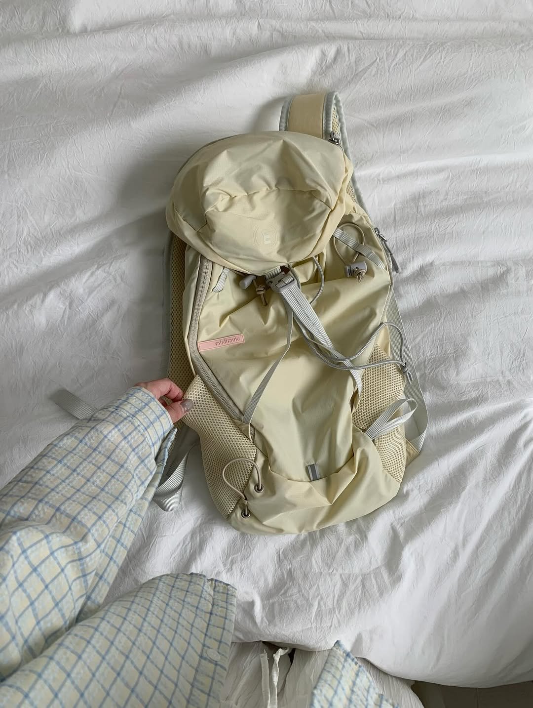 Photo shared by 수빈 on February 05, 2026 tagging @minitmute. May be an image of drawstring and sling.