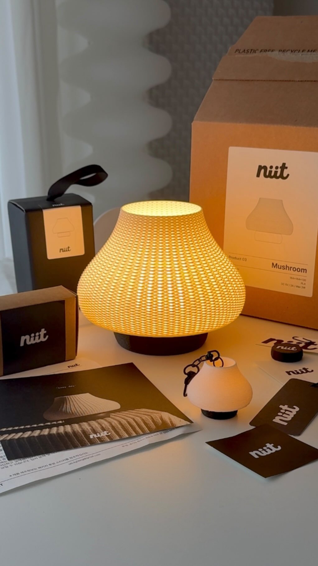 happy_sxmmxr 게시물 이미지: 내돈내산 • 찐으로 홀린듯 #충동구매 한 #niit조명 🤍
6만원 대 #신혼집선물...