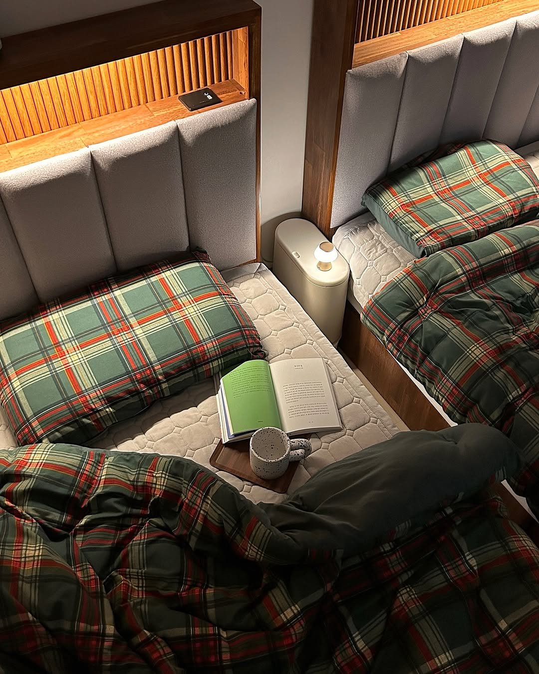 Photo shared by 썸머의 여름☀️결혼준비•신혼살림•집꾸미기 on March 05, 2025 tagging @lexonkorea, @todayhouse, @_sleeper_official, @mootagonghouse, and @_sleeper_review.