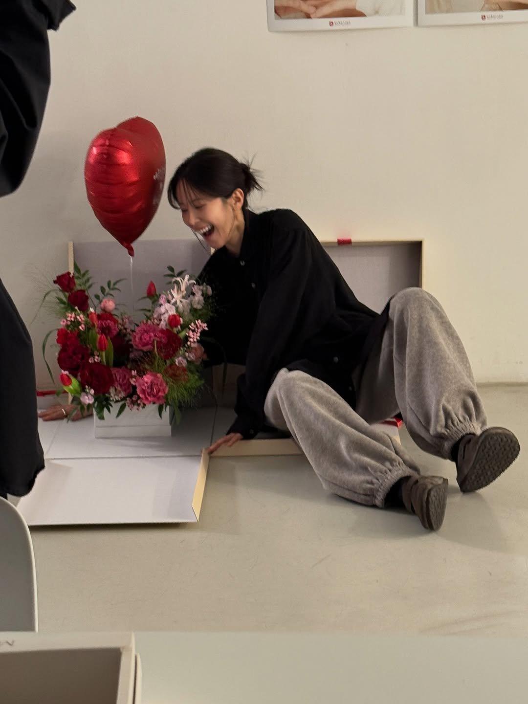 Photo by 해피림 메이크업 혜림쌤 on November 17, 2025. May be an image of heart, prairie gentian and baby's-breath.