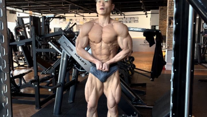 haram.o 게시물 이미지: D - 4
컨디션 최상!!!!!!!

현체중 79.6KG
- 80KG급...