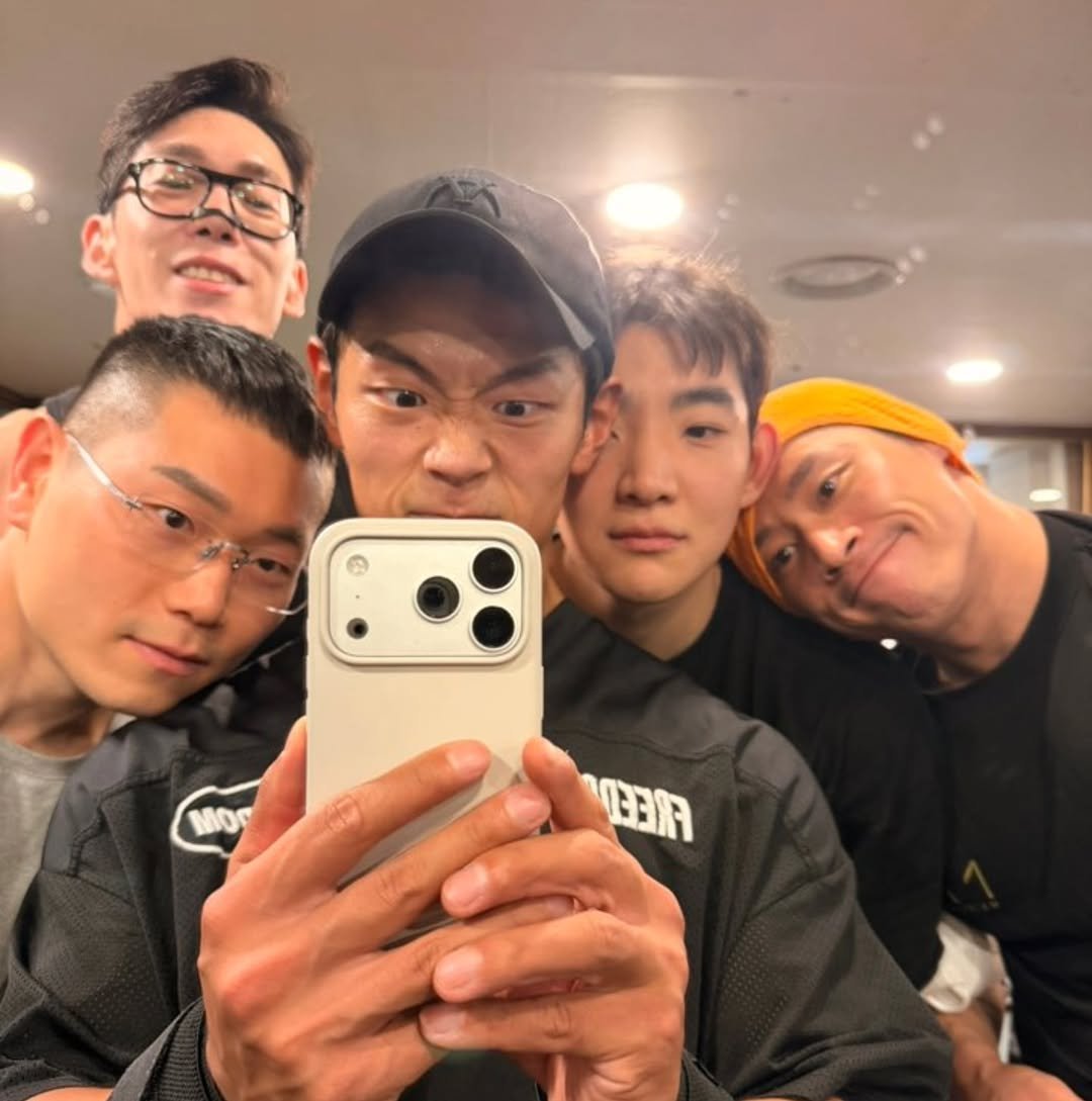 haram.o 게시물 이미지: #보디빌딩
광기 넘치는 사람들의 모임

영빈이 프로가 
될수밖에 없었던
광기...