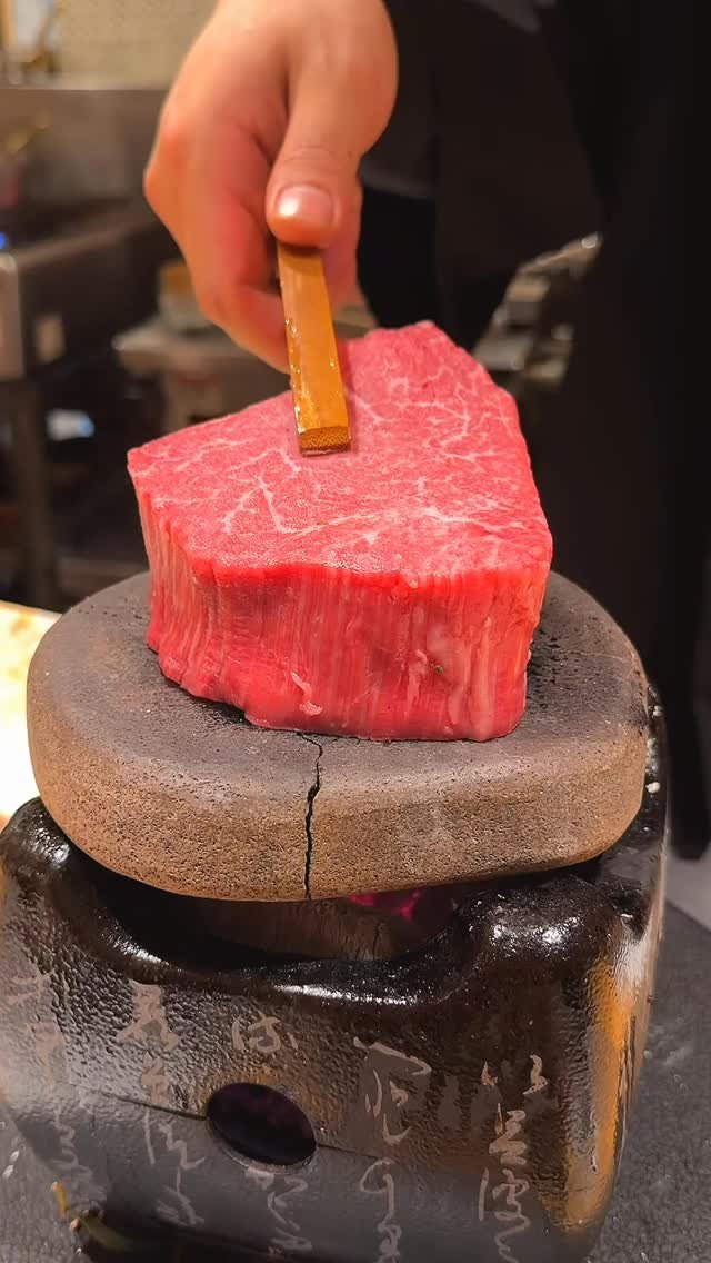 harapeko_jpn 게시물 이미지: 和牛×抹茶の想像を超えるディナー
店名：茶ノ音
最寄り駅：中目黒駅（東京都）

和牛と抹茶をテ...