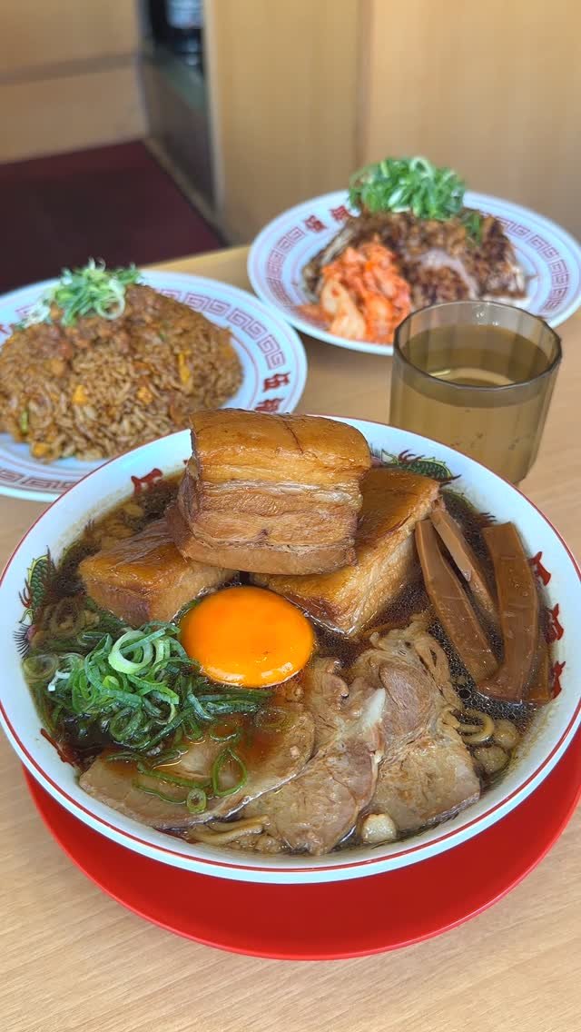harapeko_jpn 게시물 이미지: 肉好き歓喜の角煮ラーメン🍜
店名：伍福軒...