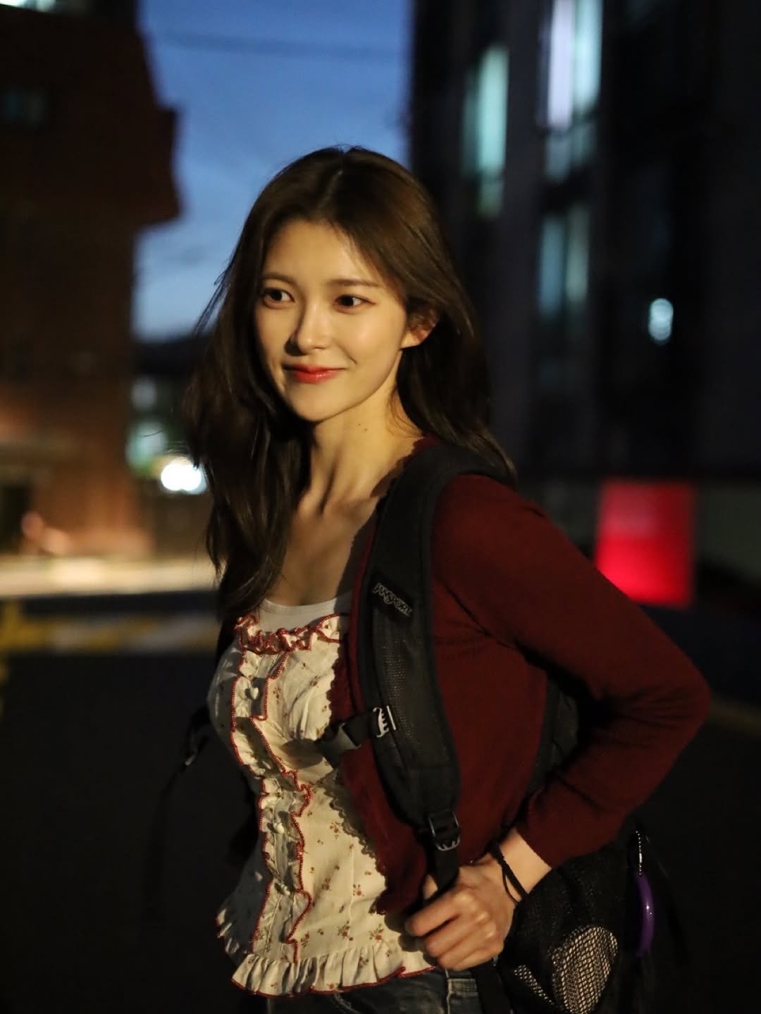 Photo by 최하리 입니다. on April 27, 2026. May be an image of one or more people, hair and text.