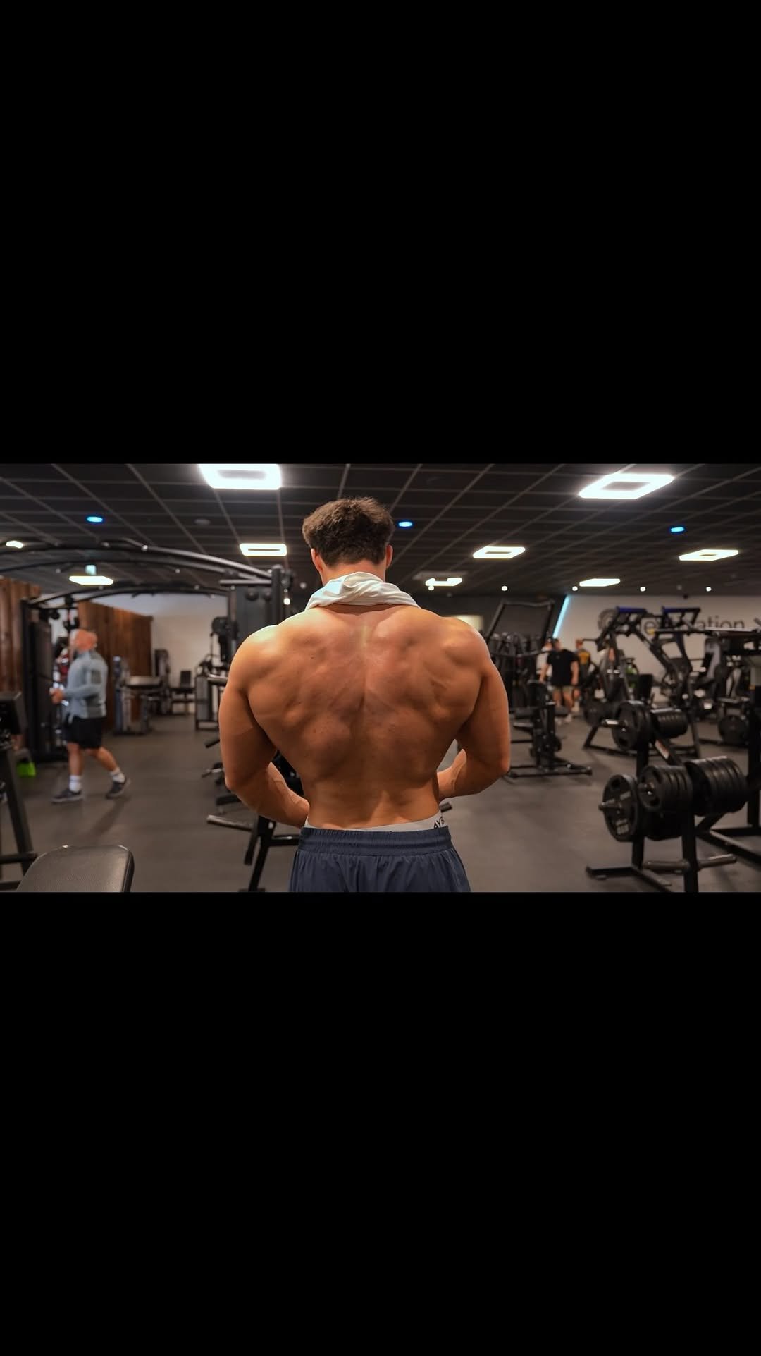 harleyalexanderr 게시물 이미지: Natural, 80kg, 6 weeks out. @ayblmen code...