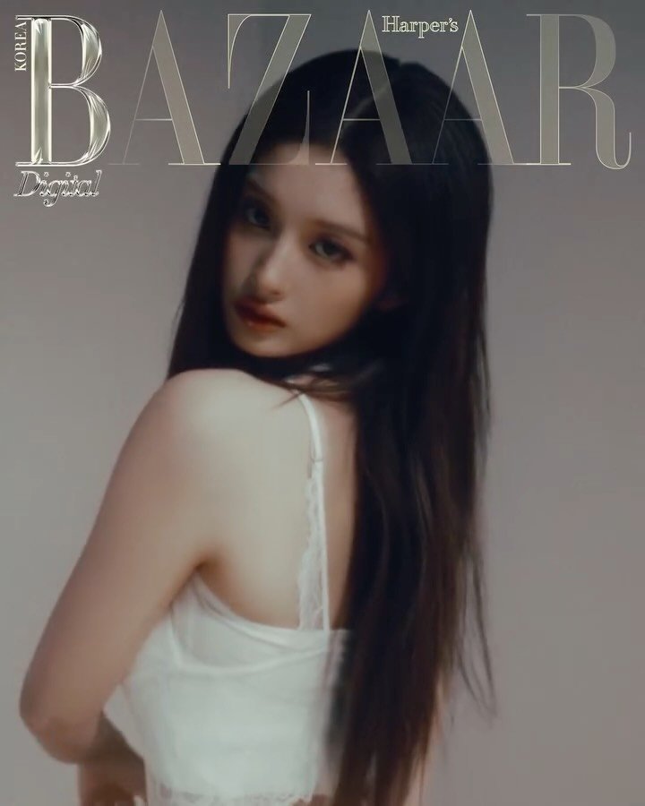 harpersbazaarkorea 게시물 이미지: #제작지원 
고요한 시간 속 설윤과 오니츠카타이거의 자유로운 움직임....