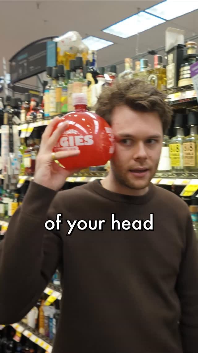 harrisonwebb97 게시물 이미지: Visiting an American Supermarket 😱