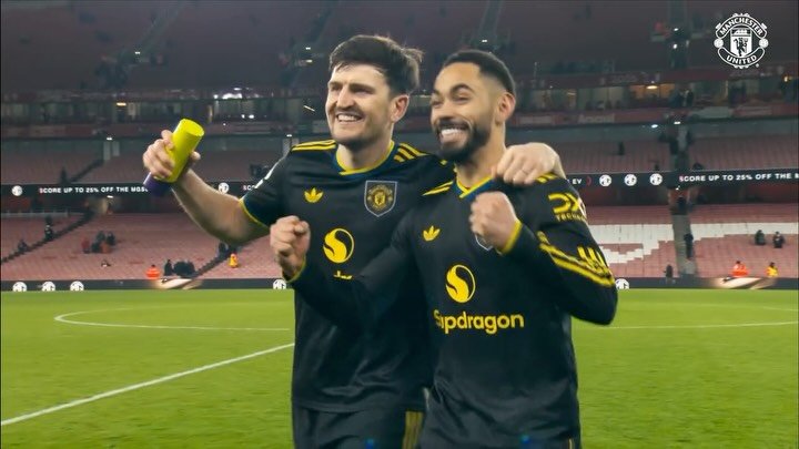 harrymaguire93 게시물 이미지: Another great season for Harry 💪