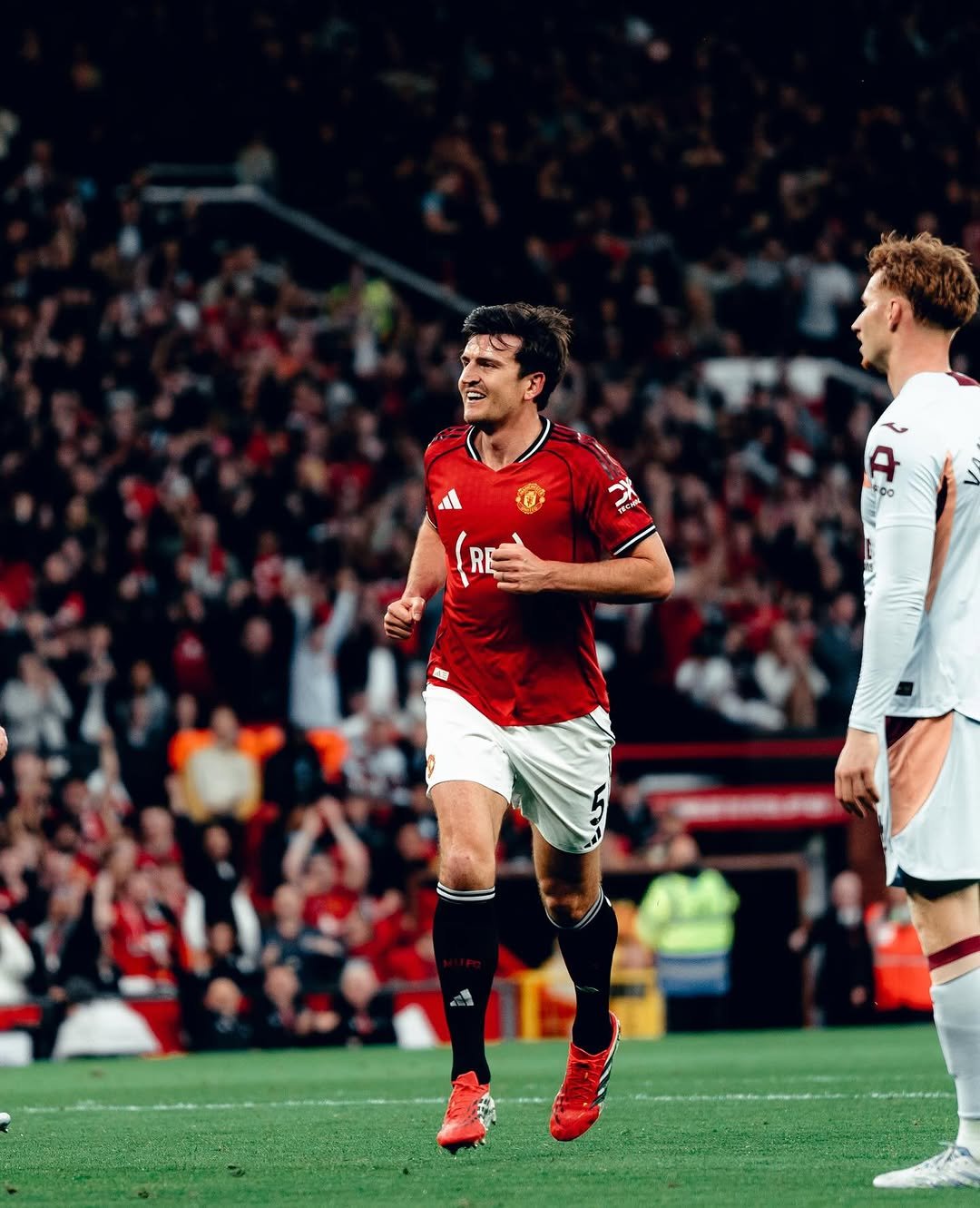 harrymaguire93 게시물 이미지: Proud to make 600 club appearances ❤️ 
More to come 💪