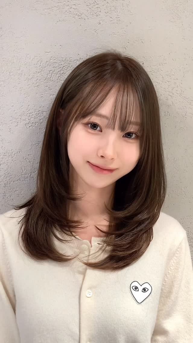 haum_haeni 게시물 이미지: 레이어 가득 넣어 예쁜 #중단발 🤍
볼륨 챙기고, 고급스러움도 챙기고 ••

개인의...