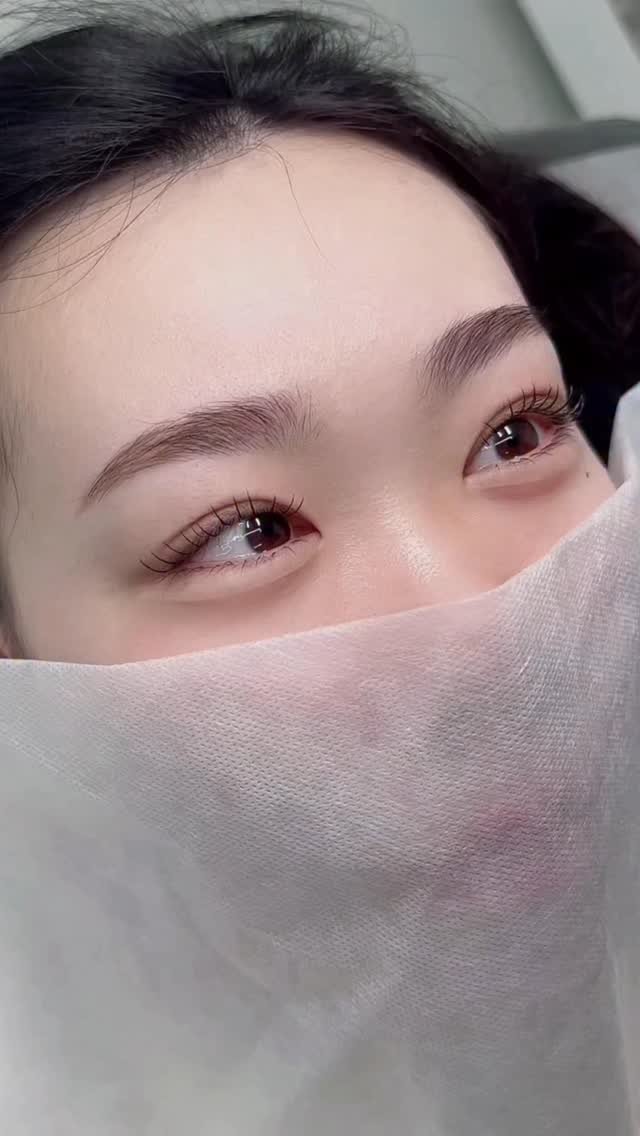 have_a_noon_day 게시물 이미지: ᰔ
갖고있는 속눈썹의 층이 많아도 
가닥가닥 깔끔하게 마스카라연장🪄

•충분한 상담...