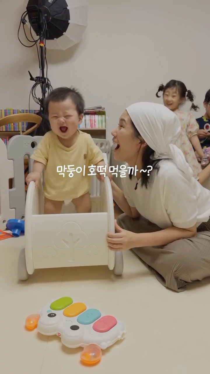 hayan_cook 게시물 이미지: 쫀득한 엄마 추억 노나 먹기💛

날씨가 쌀쌀해지면 
어릴적 호떡트럭이 생각이...