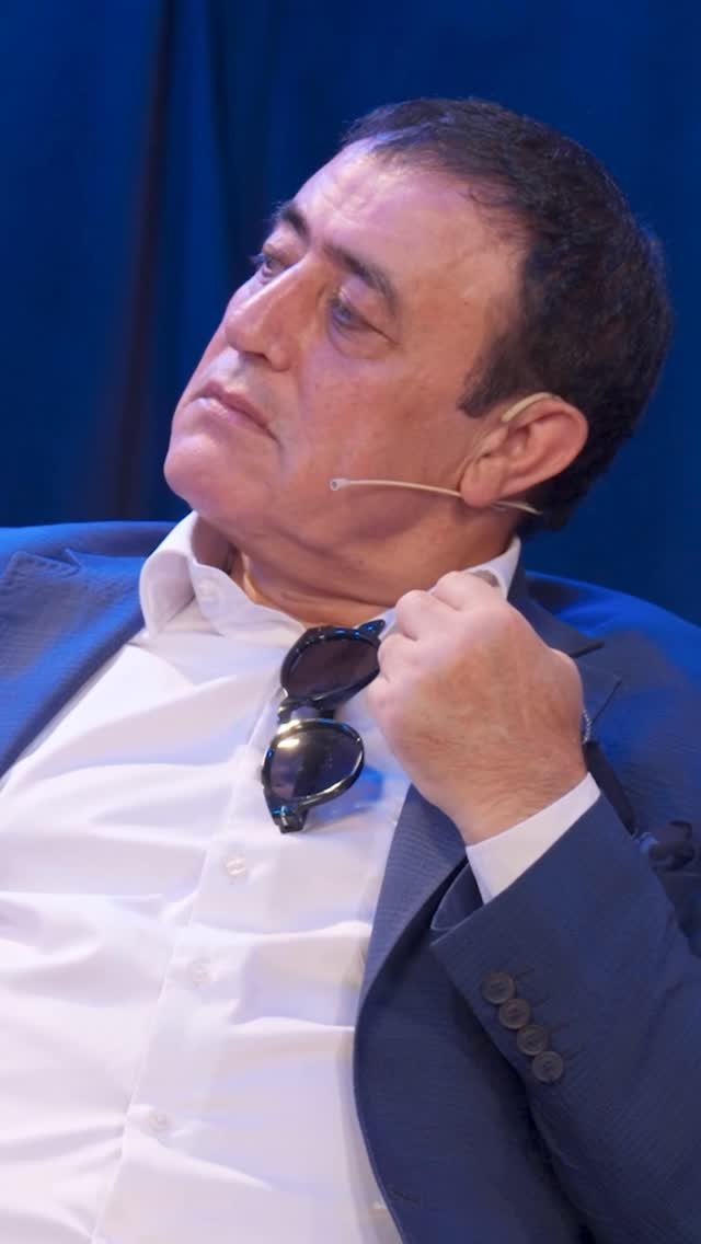 hayrettin 게시물 이미지: Mahmut Tuncer'in Uşaklı çılgın davulcuyla...